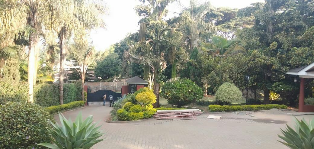 THIGIRI NEW MUTHAIGA NAIROBI 6BR STYLISH AMBASSADORIAL HOUSE FOR RENT
