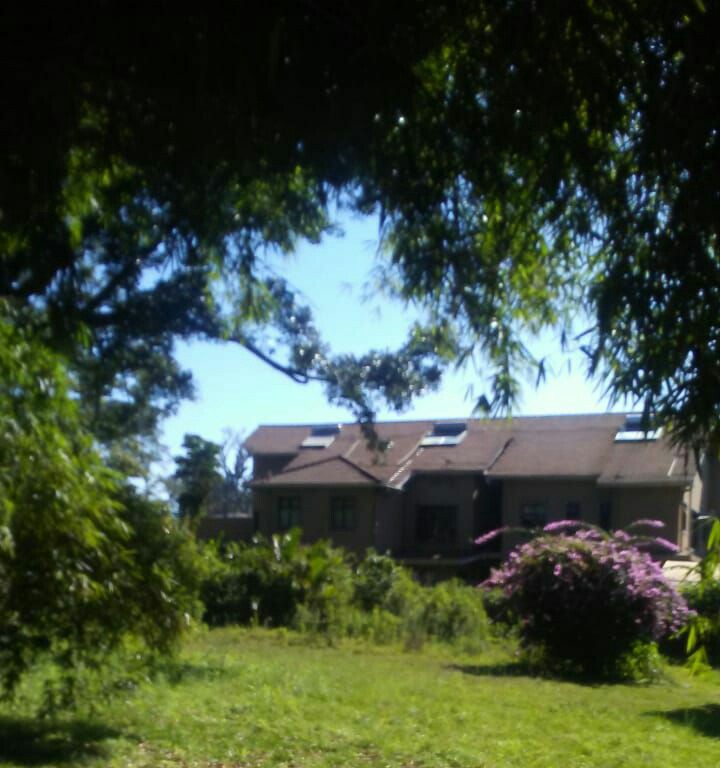 SPRING VALLEY PEPONI 8BR VINTAGE HOUSE ON 2.5 ACRES LAND ON QUICK SALE