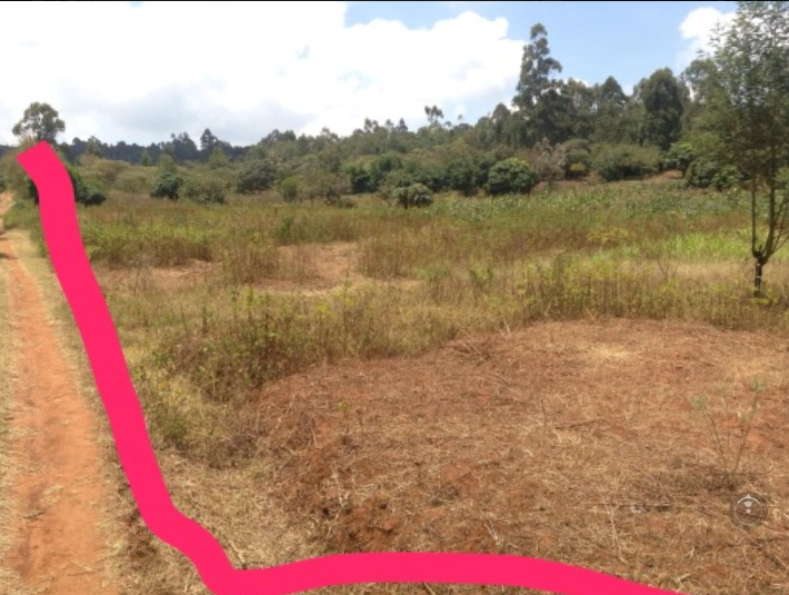 ONE Acre on sale in Kikuyu Lussigeti