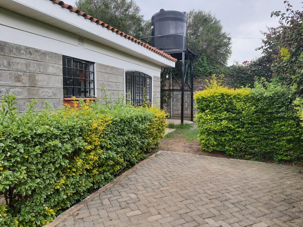 3 bedroom bungalow for sale in syokimau