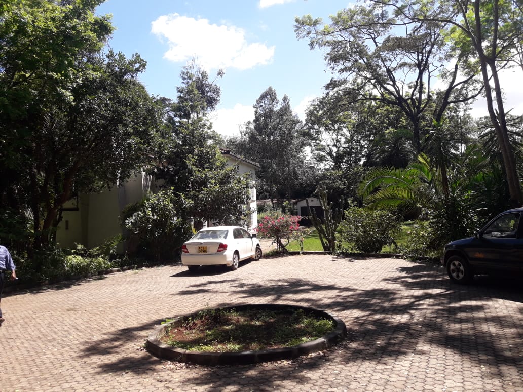 6 bedroom at muthaiga 