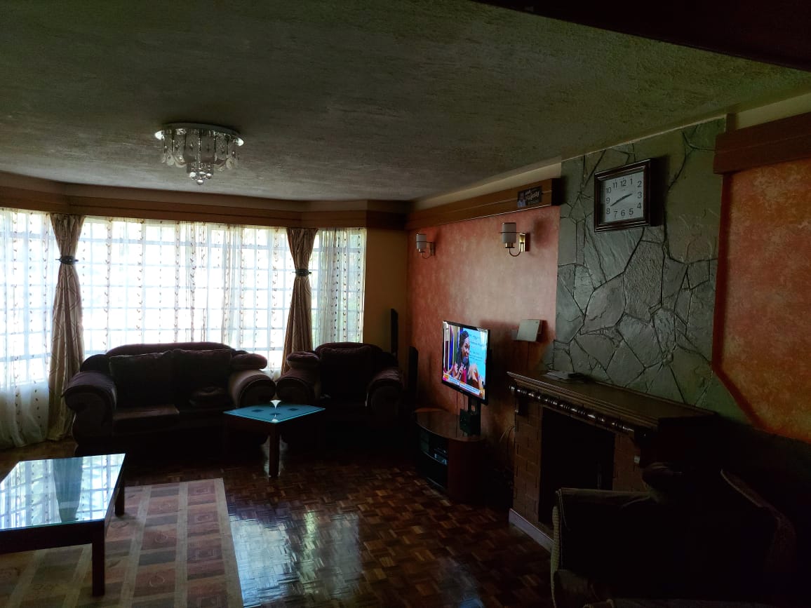 4 bedroom for sale at Kenyatta road 