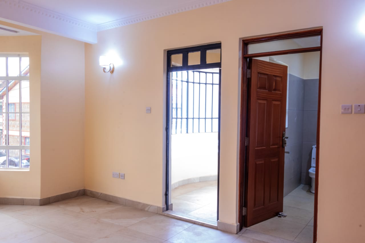 4 BEDROOM House for sale at Donholm. 