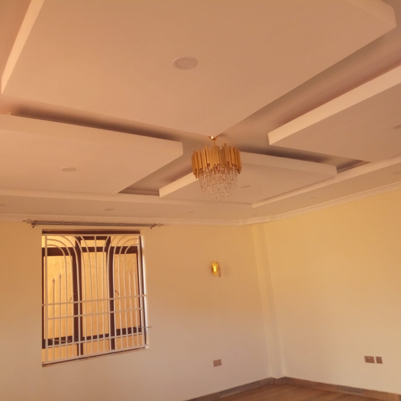 5 bedrooms all Ensuite with servant quarter for sale in Ruiru Membly estate