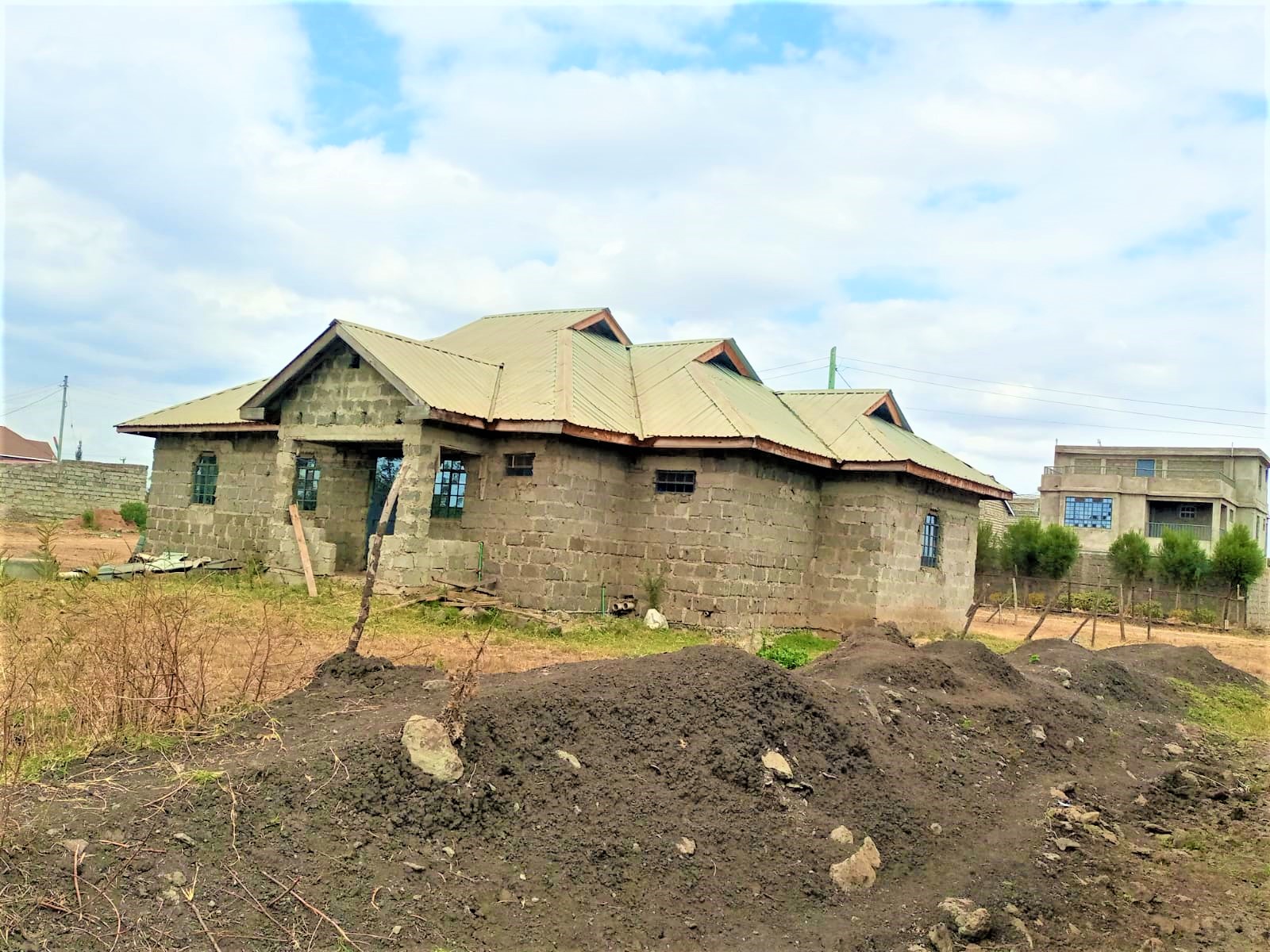 3 bedroom House Landless Thika  on Sale . 1/4 Acre 