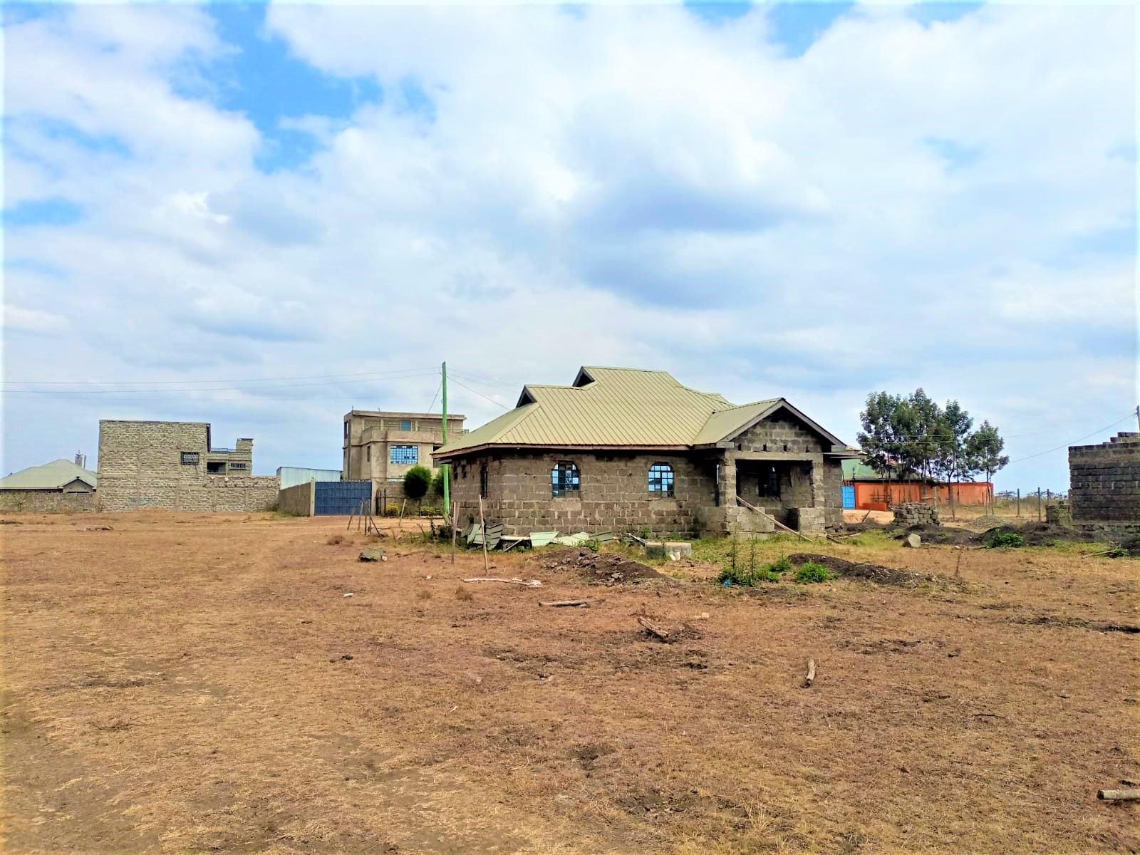 3 bedroom House Landless Thika  on Sale . 1/4 Acre 