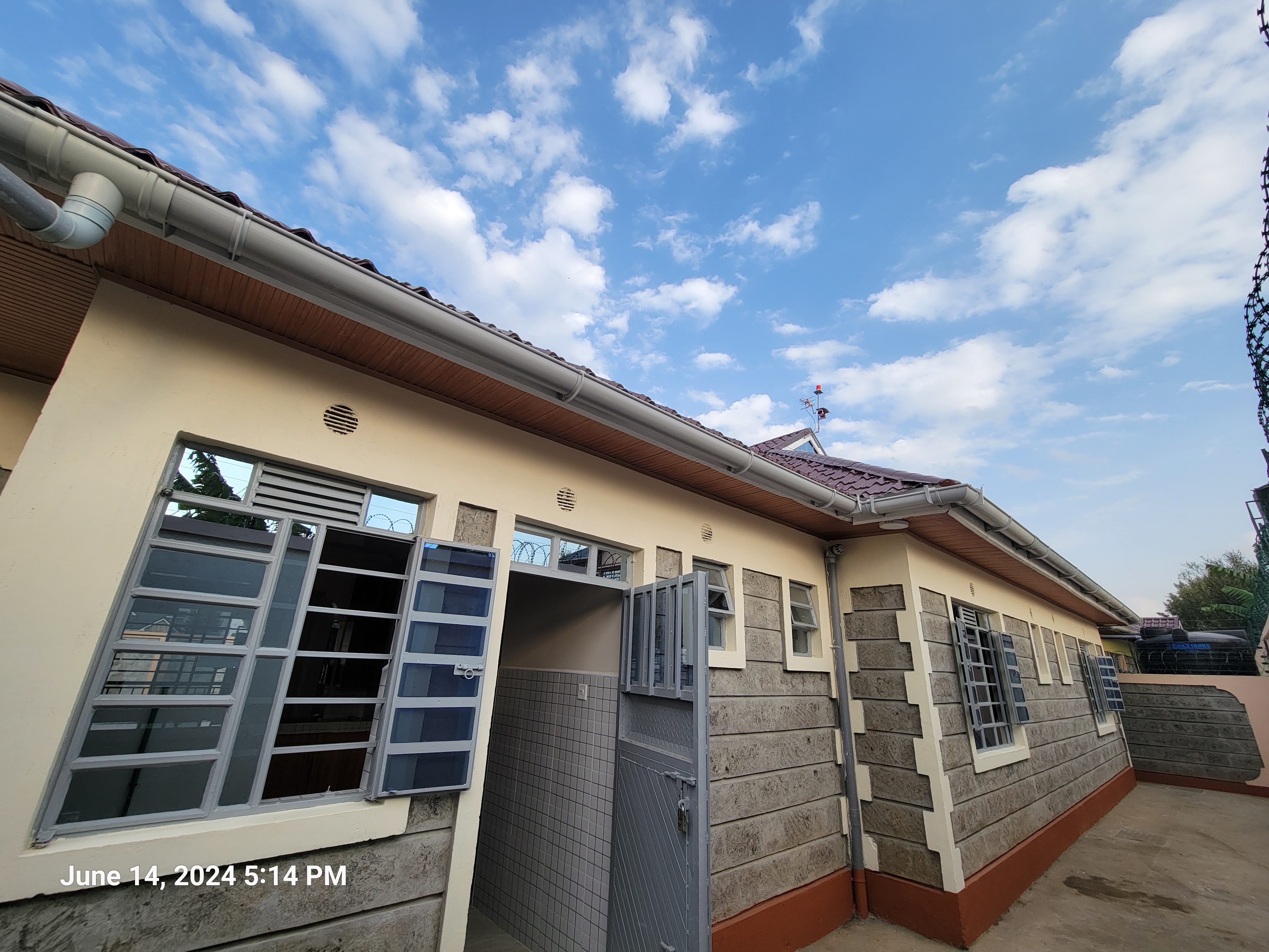 3bedrooms all ensuite bungalow for Sale in Ruiru Mugutha