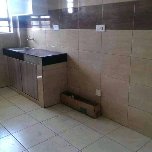 2 bedroom for rent in donholm 