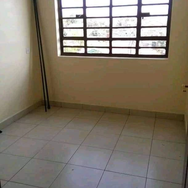 2 bedroom for rent in donholm 