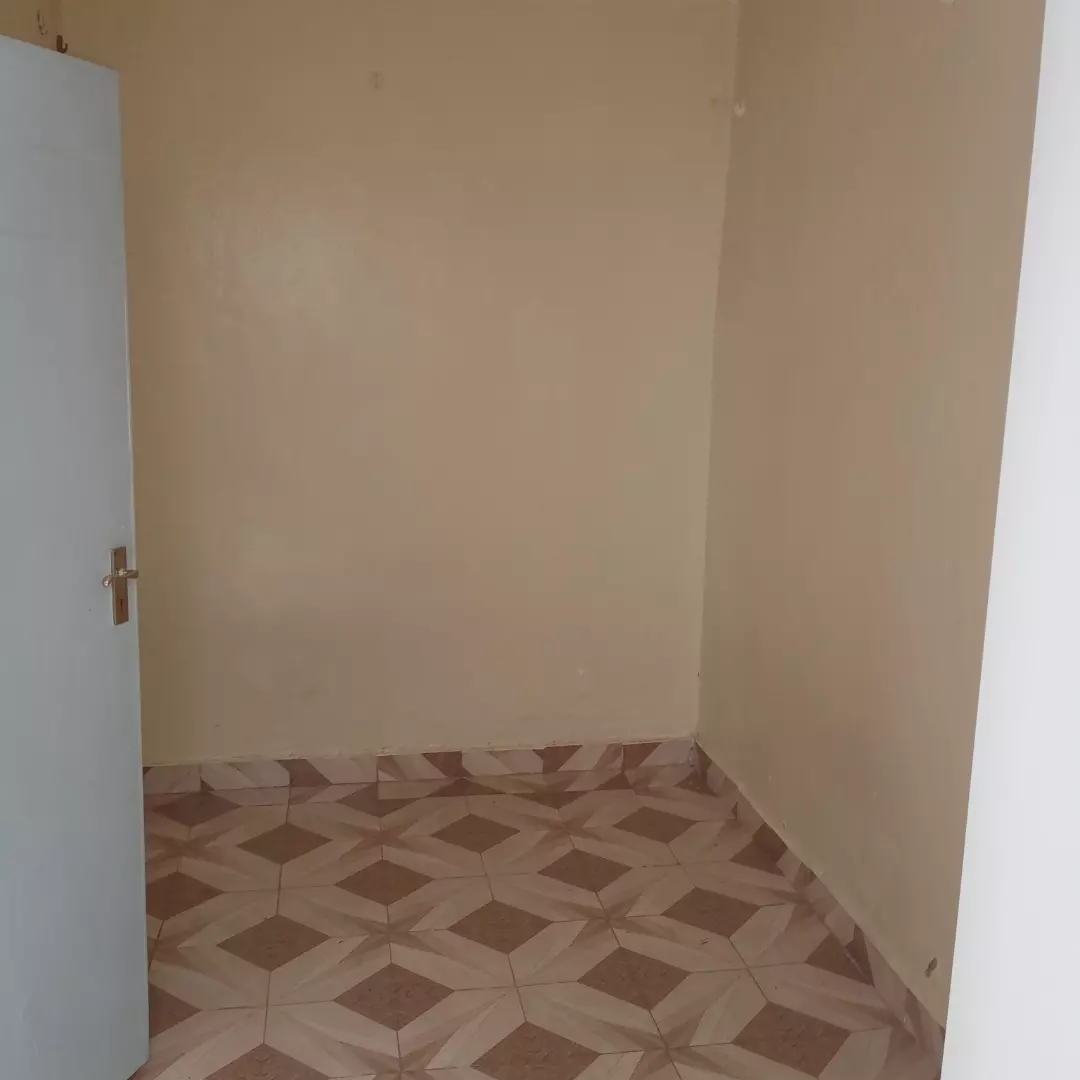 1 bedroom extension available for rent 