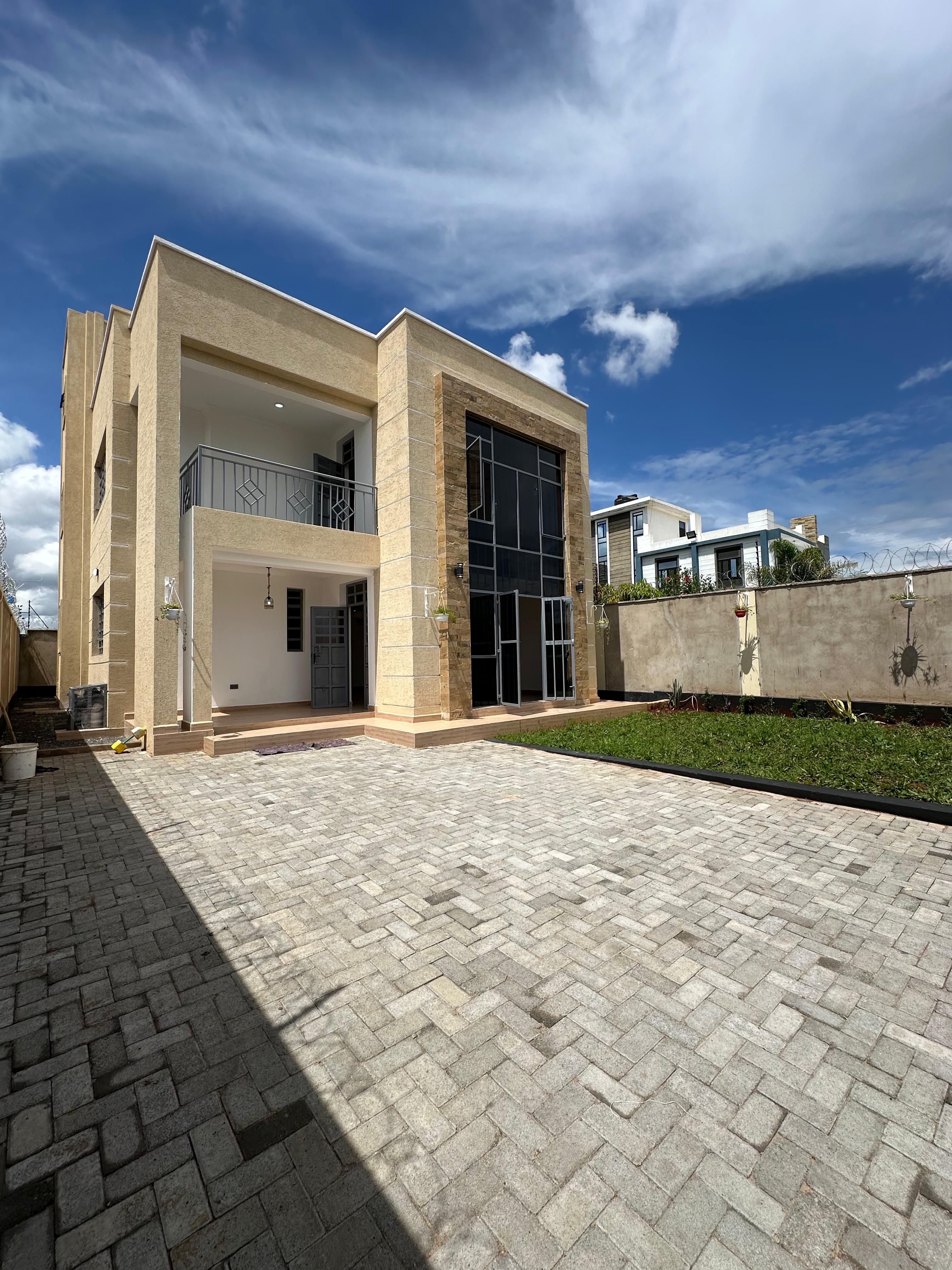 Excellent 4 Bedroom All Ensuite Maisonette for Sale in Juja