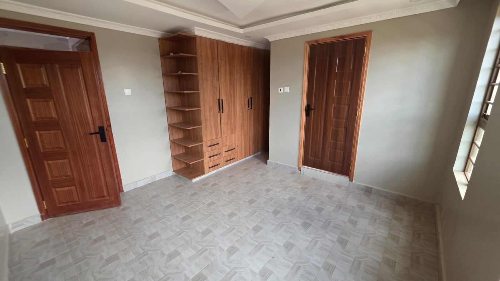 Elegant 4 Bedroom Maisonette + DSQ in Ruiru | KSh 26M
