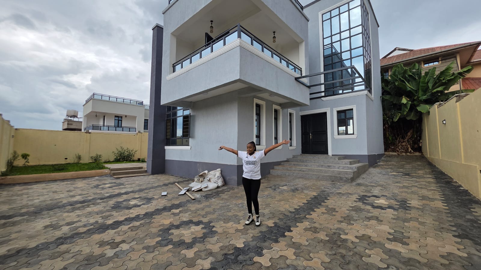 4 Bedroom Flat Roof Maisonettes in Kenyatta Road | KSh 20M