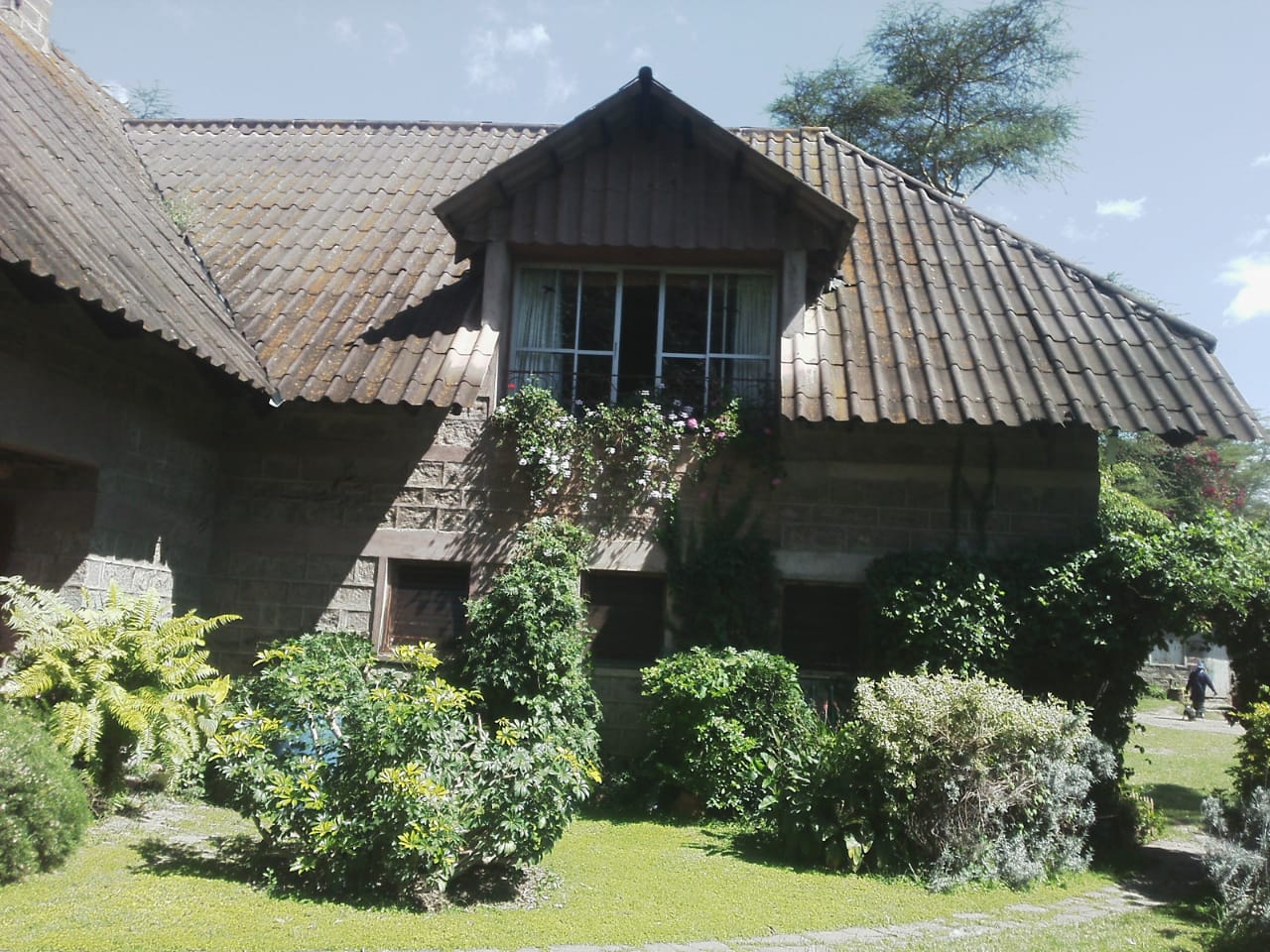 6 Acres Lake Naivasha hotel for Sale